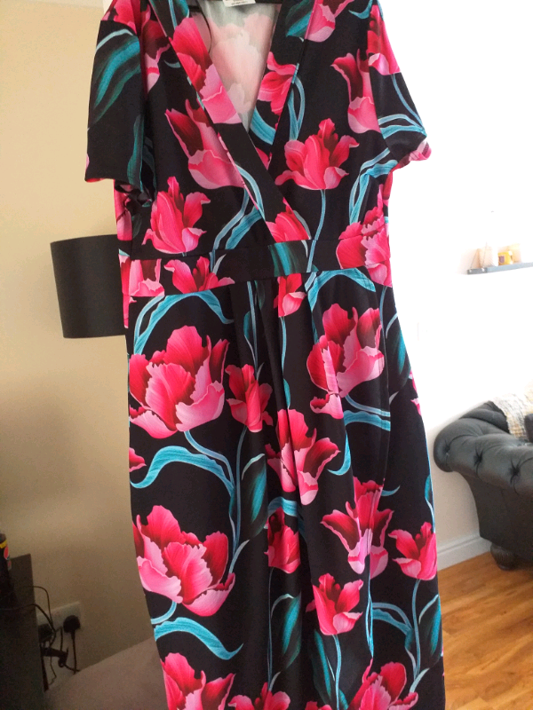 ladies dresses size 18